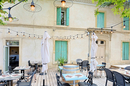 Grande terrasse du restaurant Le Tilleul à Vestric-et-Candiac (® SAAM-fabrice CHORT)